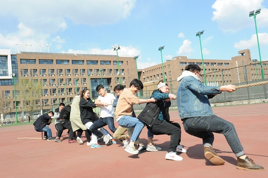 拔河大三.JPG 拔河大三.JPG